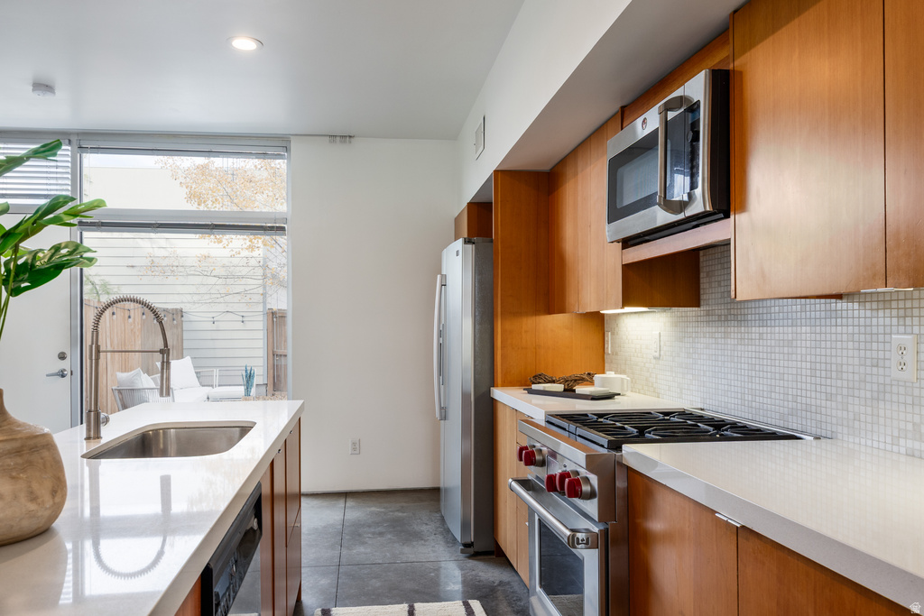 1118 S WEST TEMPLE Salt Lake City, UT 84101