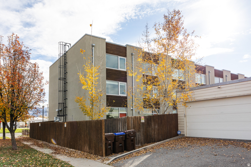 1118 S WEST TEMPLE Salt Lake City, UT 84101