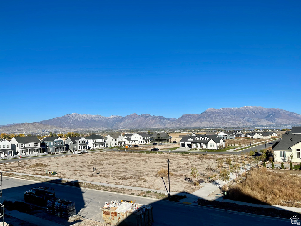 889 S MATHILDA DR #251 Saratoga Springs, UT 84045