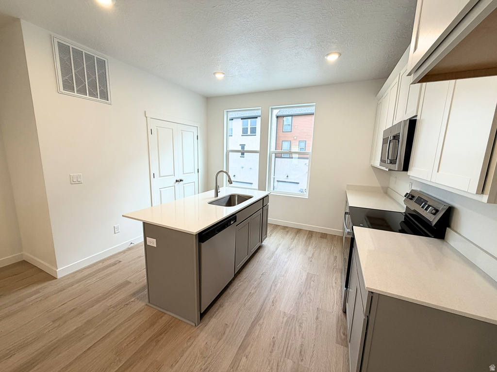 891 S MATHILDA DR #252 Saratoga Springs, UT 84045