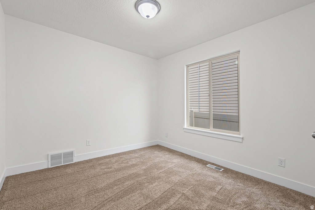 1653 E DOWNWATER ST Eagle Mountain, UT 84005