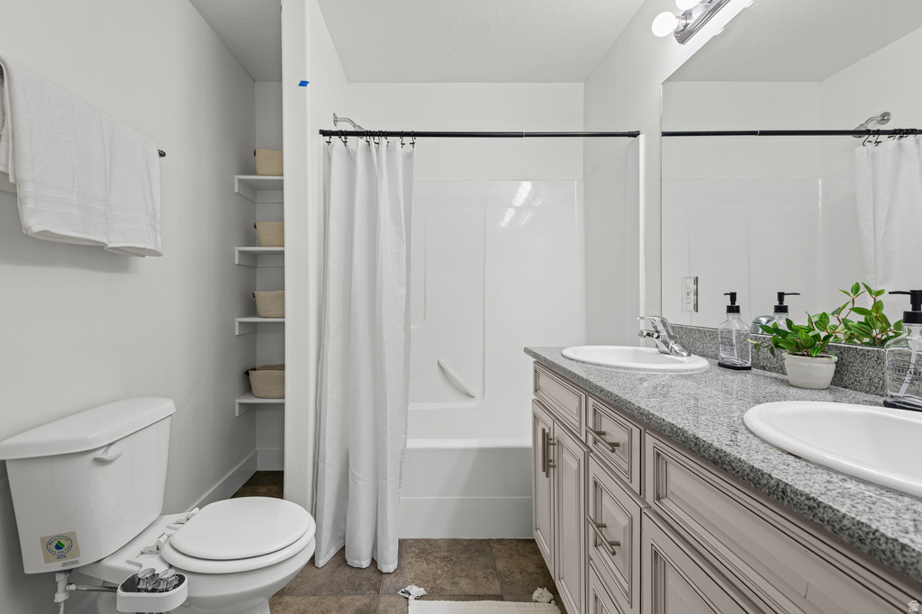 1653 E DOWNWATER ST Eagle Mountain, UT 84005