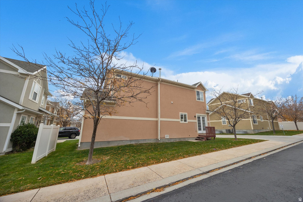 6777 S GREVILLEA LN West Jordan, UT 84081