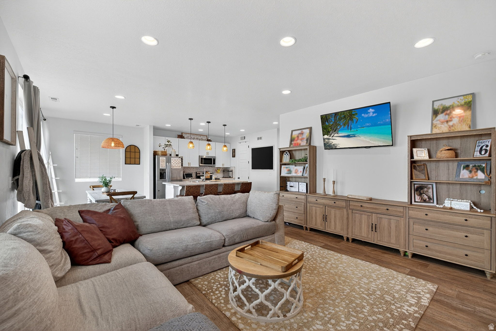 3223 S PEREGRINE TRL Saratoga Springs, UT 84045