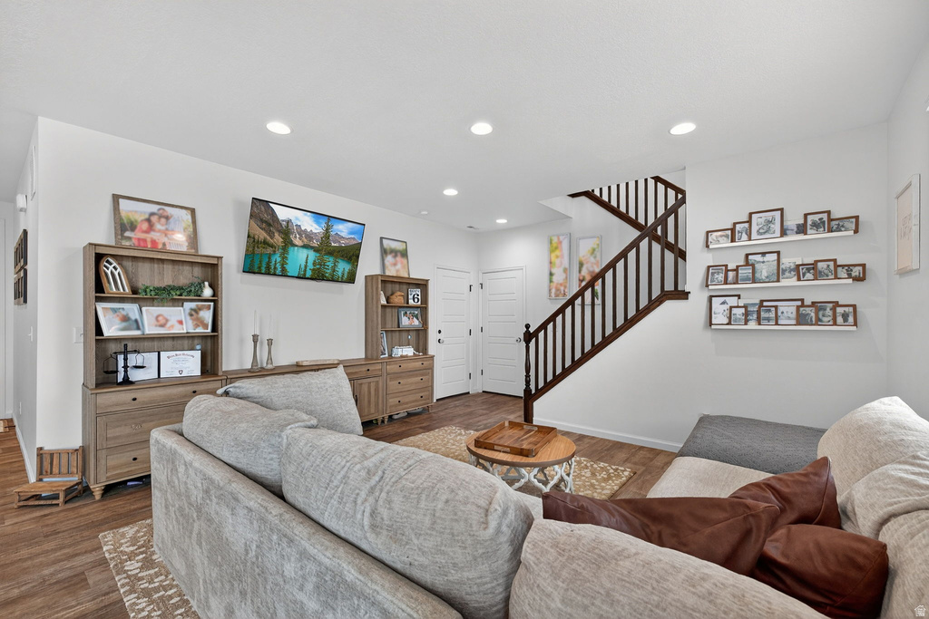 3223 S PEREGRINE TRL Saratoga Springs, UT 84045