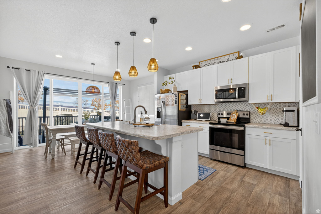 3223 S PEREGRINE TRL Saratoga Springs, UT 84045