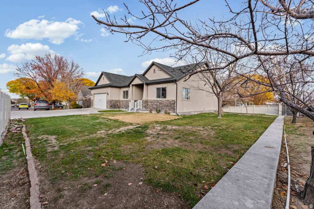 53 W LAKE VIEW TERRACE RD Saratoga Springs, UT 84045