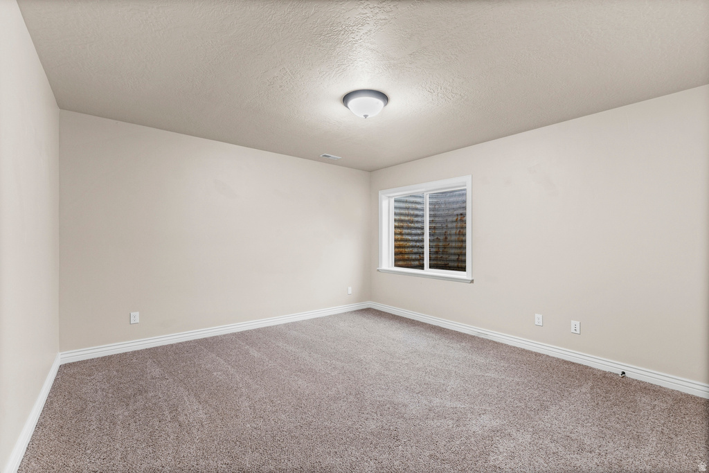 53 W LAKE VIEW TERRACE RD Saratoga Springs, UT 84045