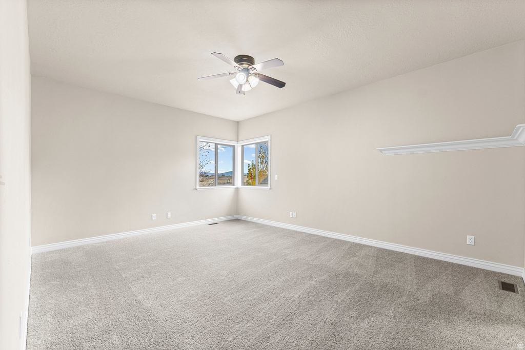 53 W LAKE VIEW TERRACE RD Saratoga Springs, UT 84045