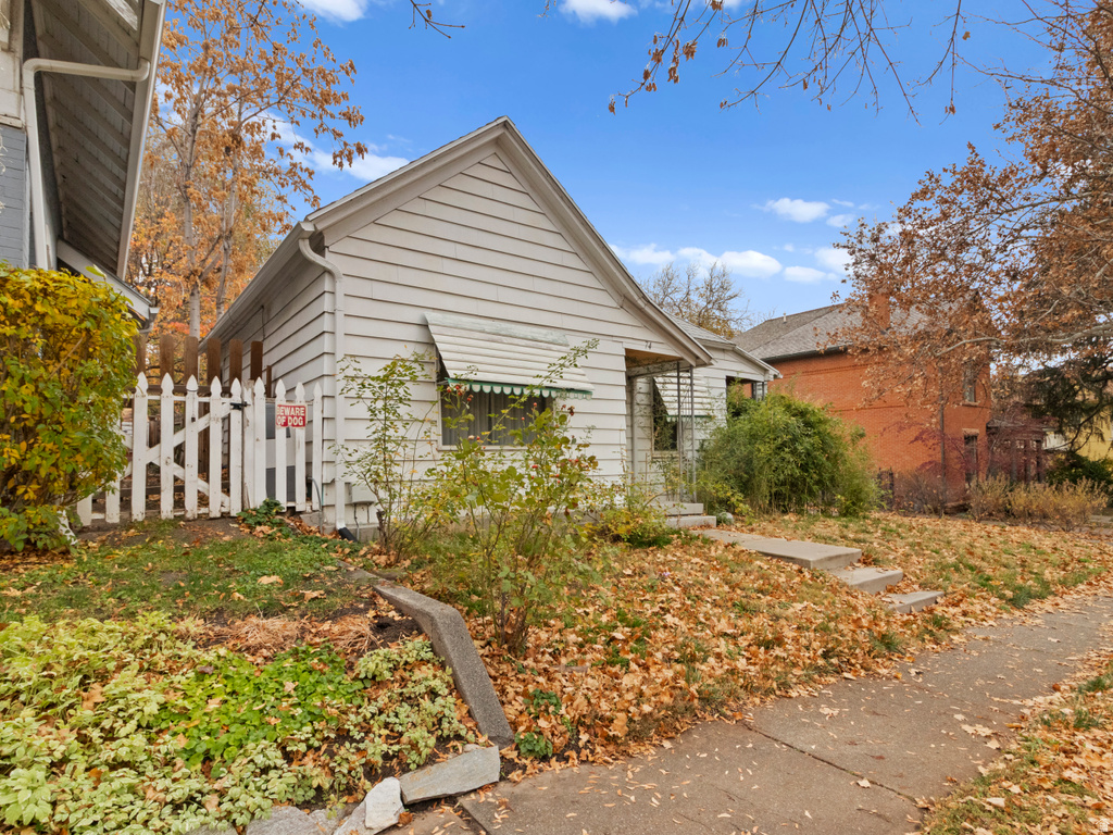 74 N L ST Salt Lake City, UT 84103