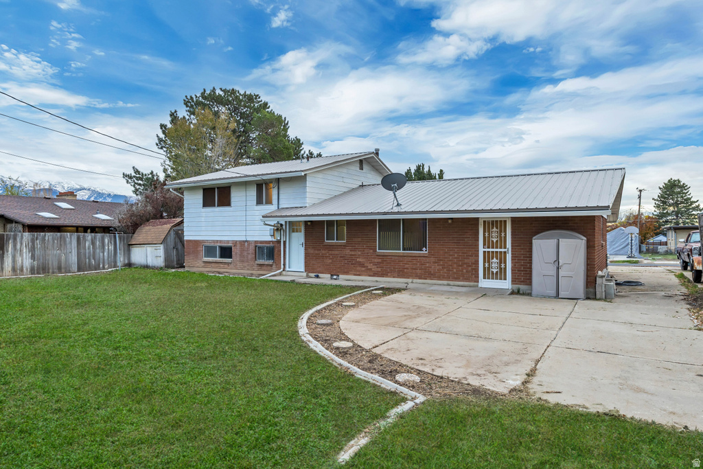 1574 W 1920 N Layton, UT 84041