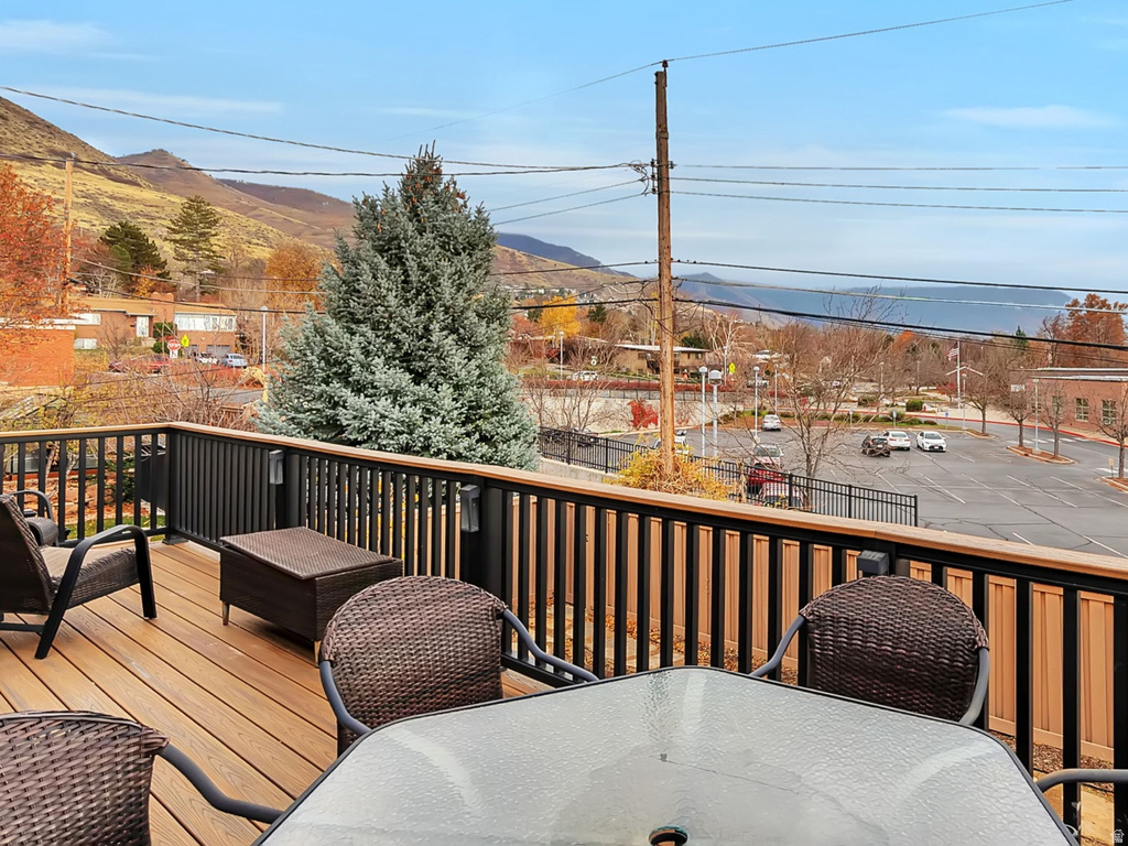 2456 E WILSON AVE Salt Lake City, UT 84108