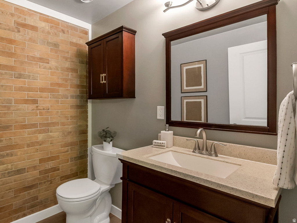 2456 E WILSON AVE Salt Lake City, UT 84108