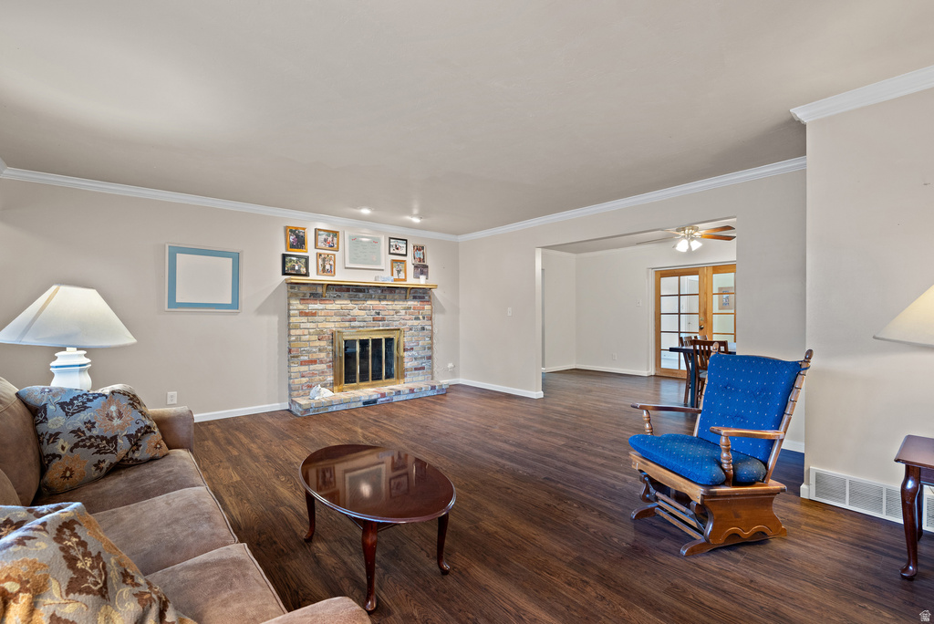 1610 E MOOR DALE LN Holladay, UT 84117