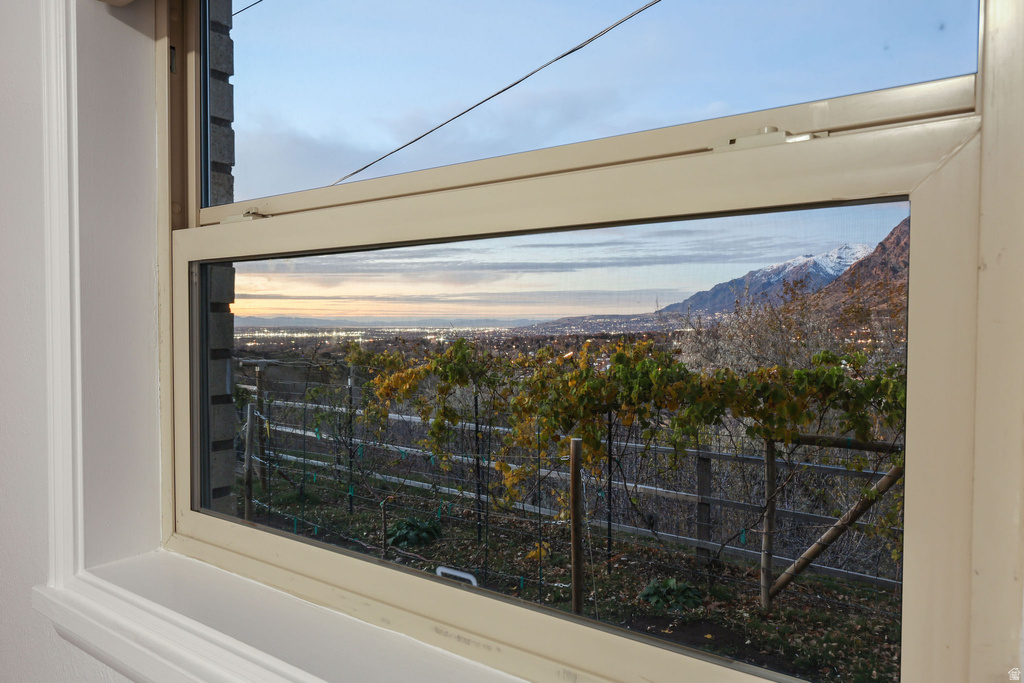 1826 E 1950 S Ogden, UT 84401