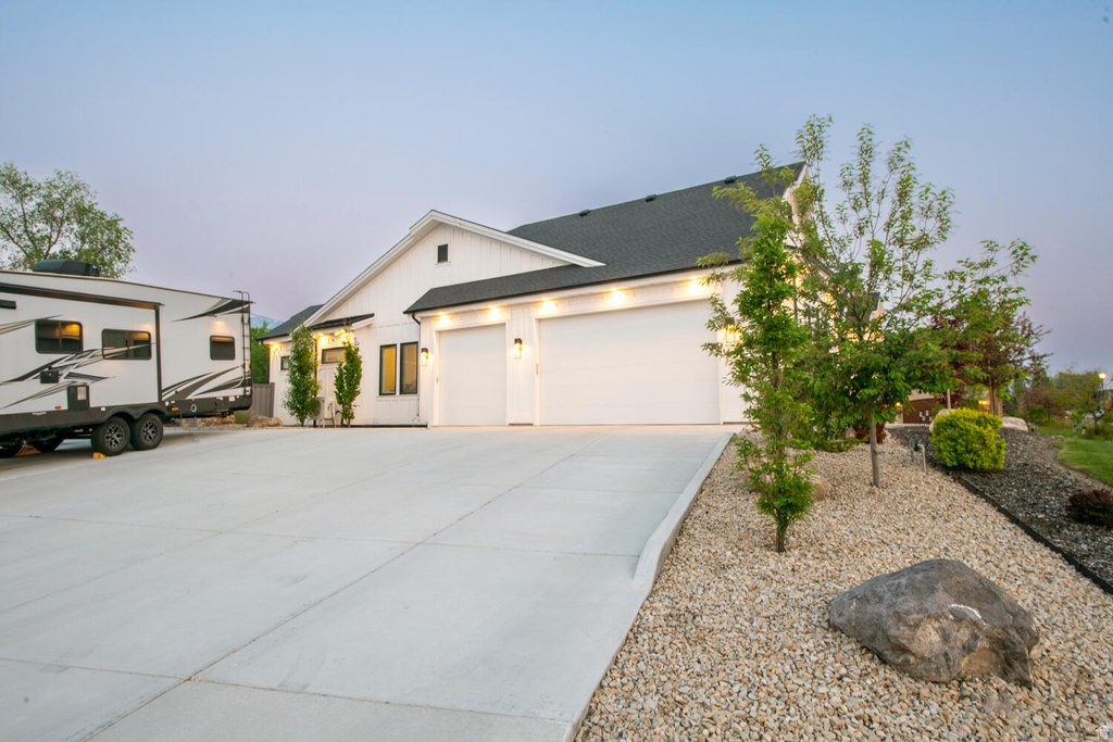 10946 S SADY LN Sandy, UT 84070
