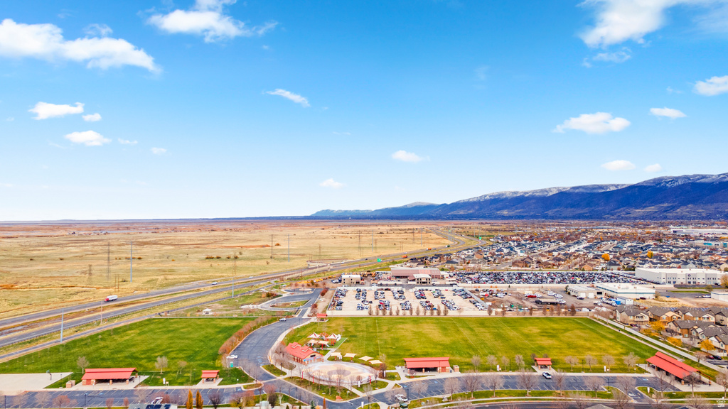 1016 N SKIPTON DR North Salt Lake, UT 84054