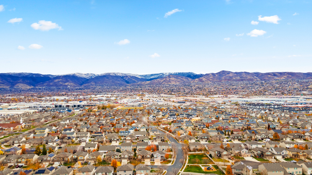 1016 N SKIPTON DR North Salt Lake, UT 84054