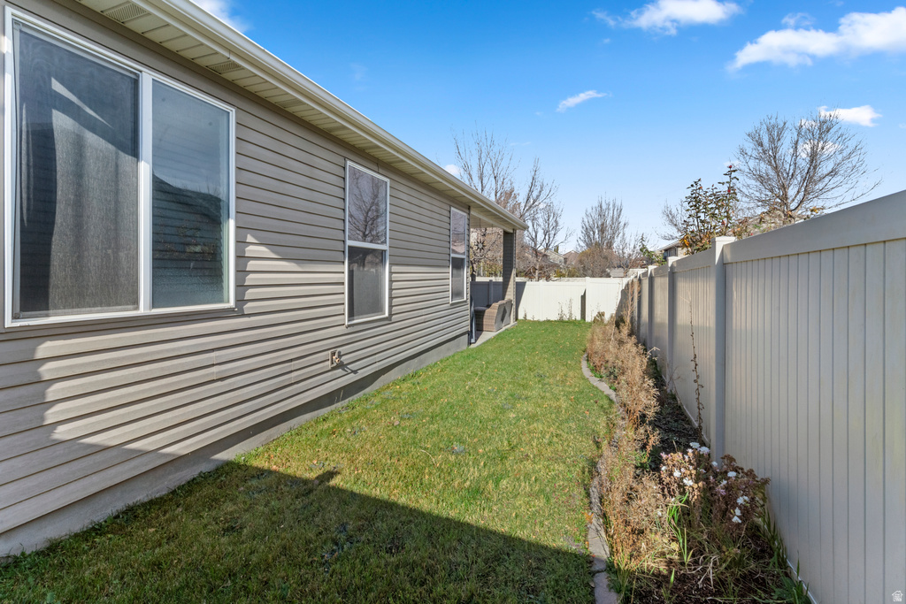 1016 N SKIPTON DR North Salt Lake, UT 84054