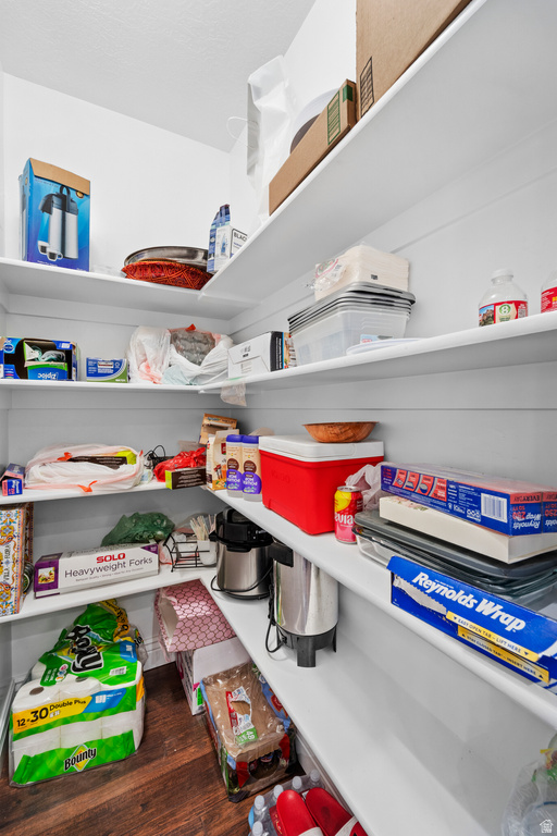 1016 N SKIPTON DR North Salt Lake, UT 84054