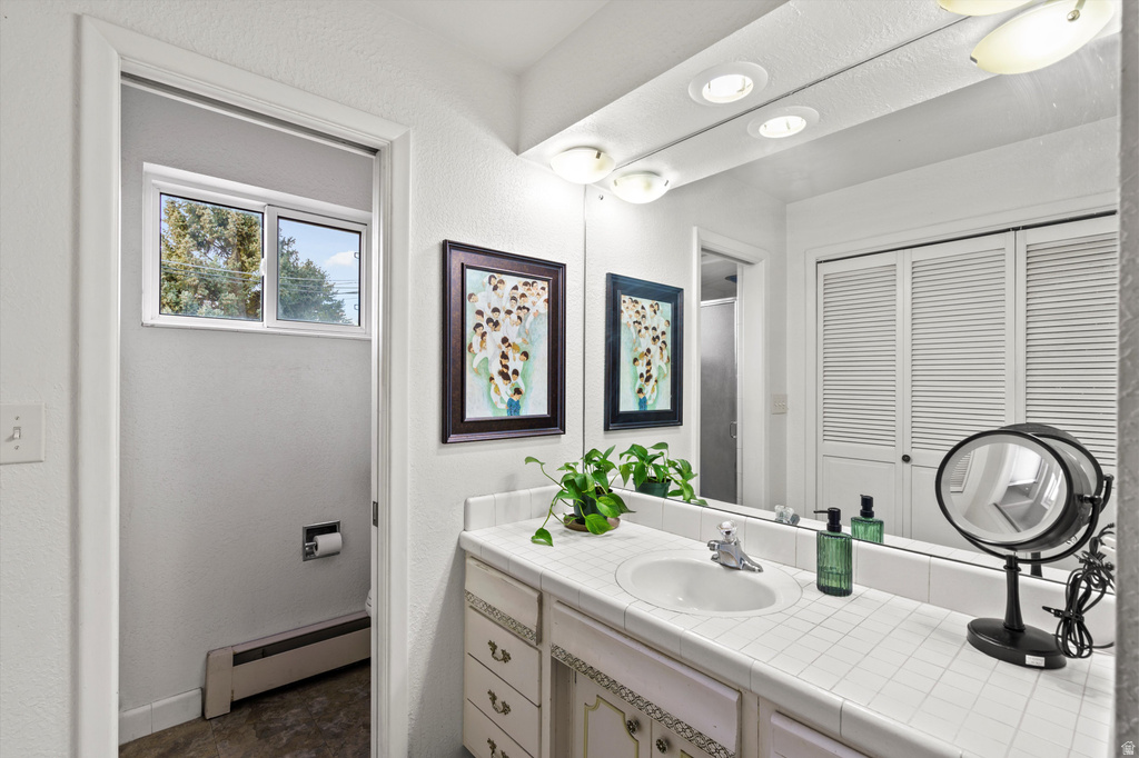 210 S 700 E Clearfield, UT 84015