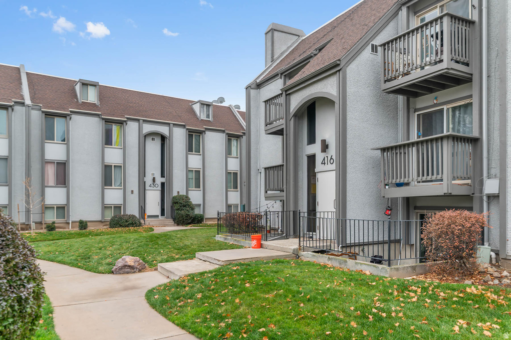 416 E CREEKSIDE CIR #C Murray, UT 84107