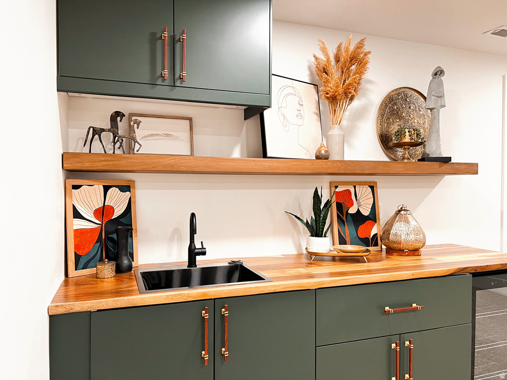 7565 S 3500 E Cottonwood Heights, UT 84121