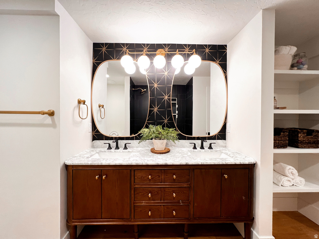 7565 S 3500 E Cottonwood Heights, UT 84121