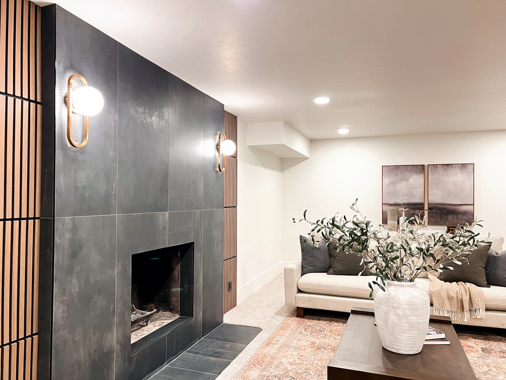 7565 S 3500 E Cottonwood Heights, UT 84121