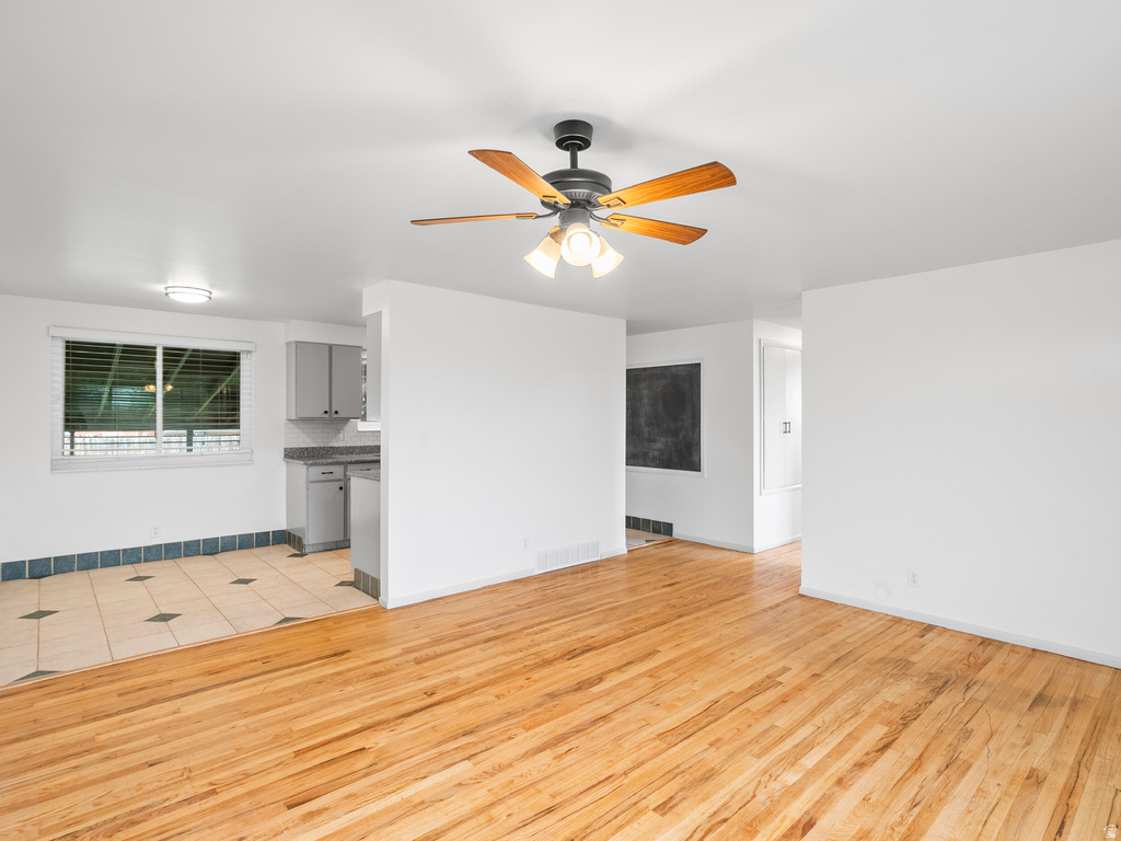 1036 N ANGEL ST Layton, UT 84041