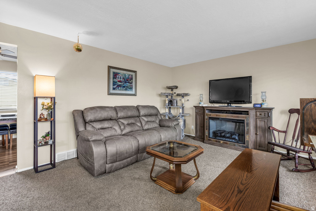 1118 N 575 W Clinton, UT 84015