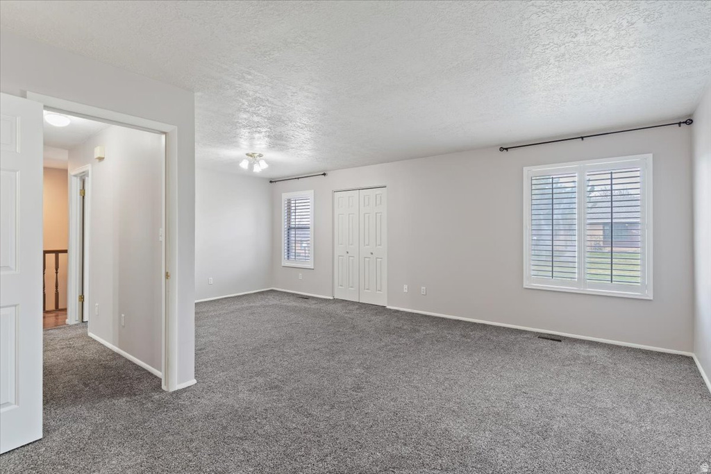 1046 E 5675 S South Ogden, UT 84405