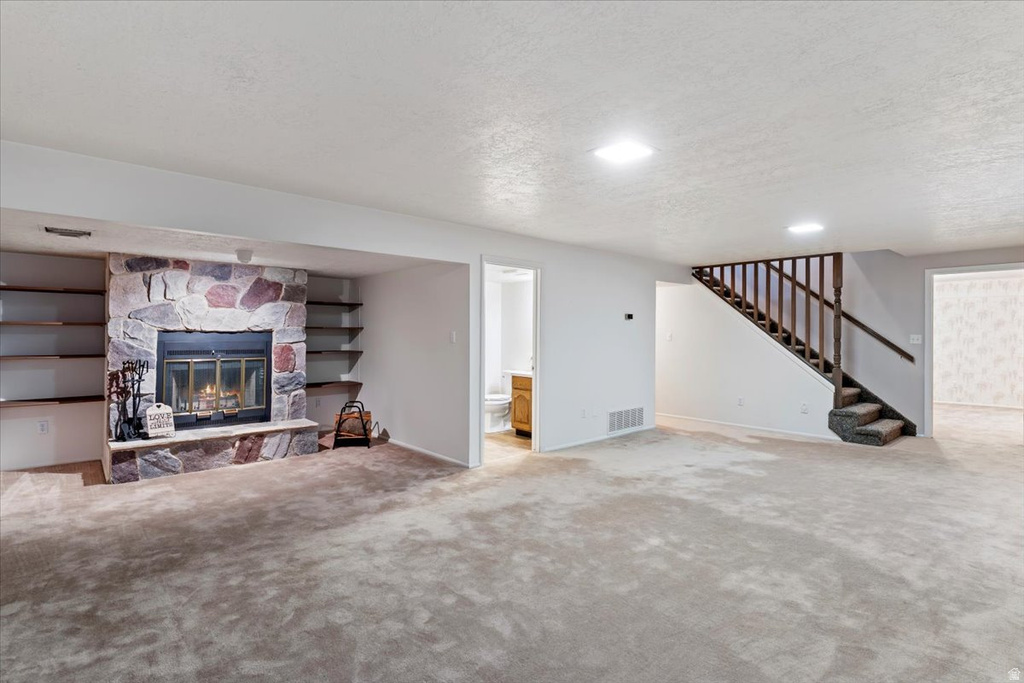 1046 E 5675 S South Ogden, UT 84405