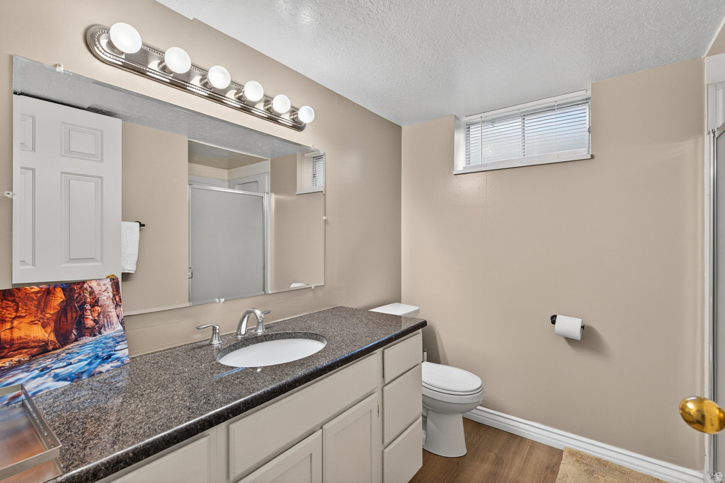 386 E PIONEER AVE Sandy, UT 84070