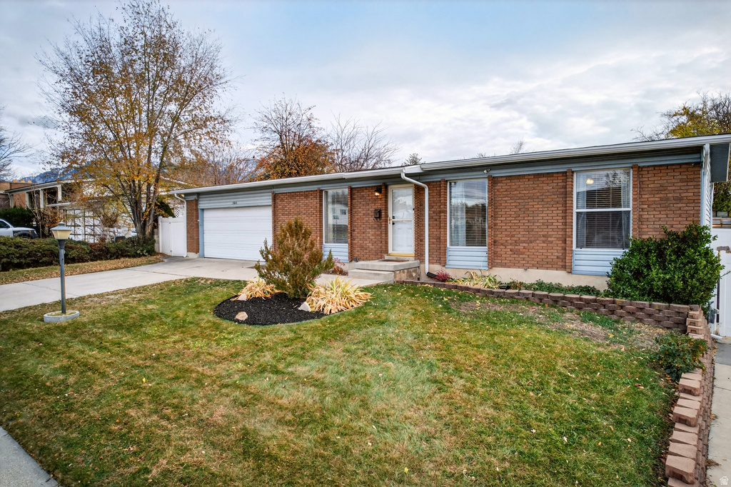 386 E PIONEER AVE Sandy, UT 84070