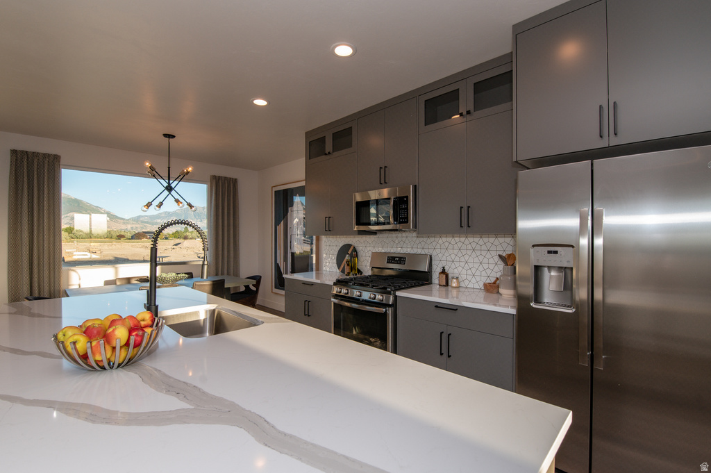 1076 W 360 S American Fork, UT 84003