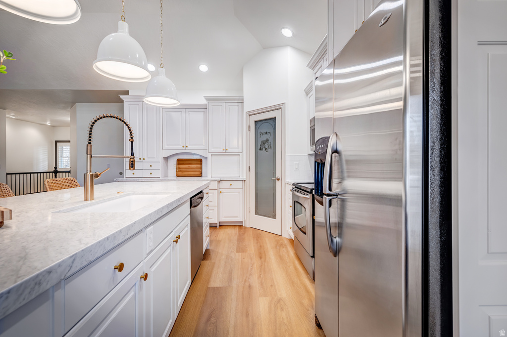 479 E FOX FARM PL Draper, UT 84020