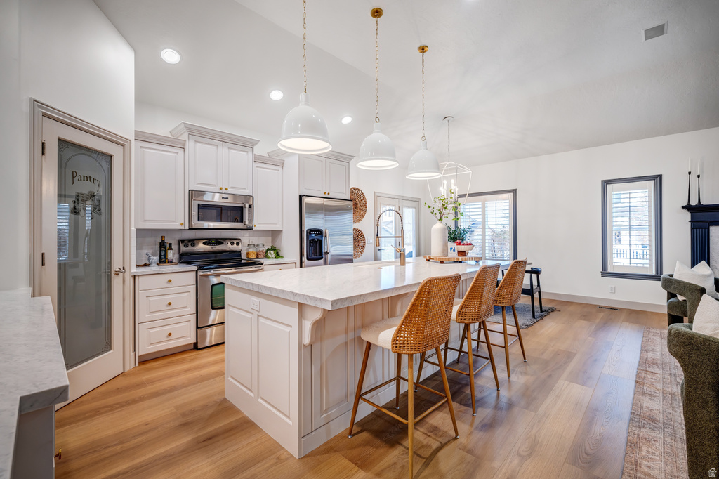 479 E FOX FARM PL Draper, UT 84020