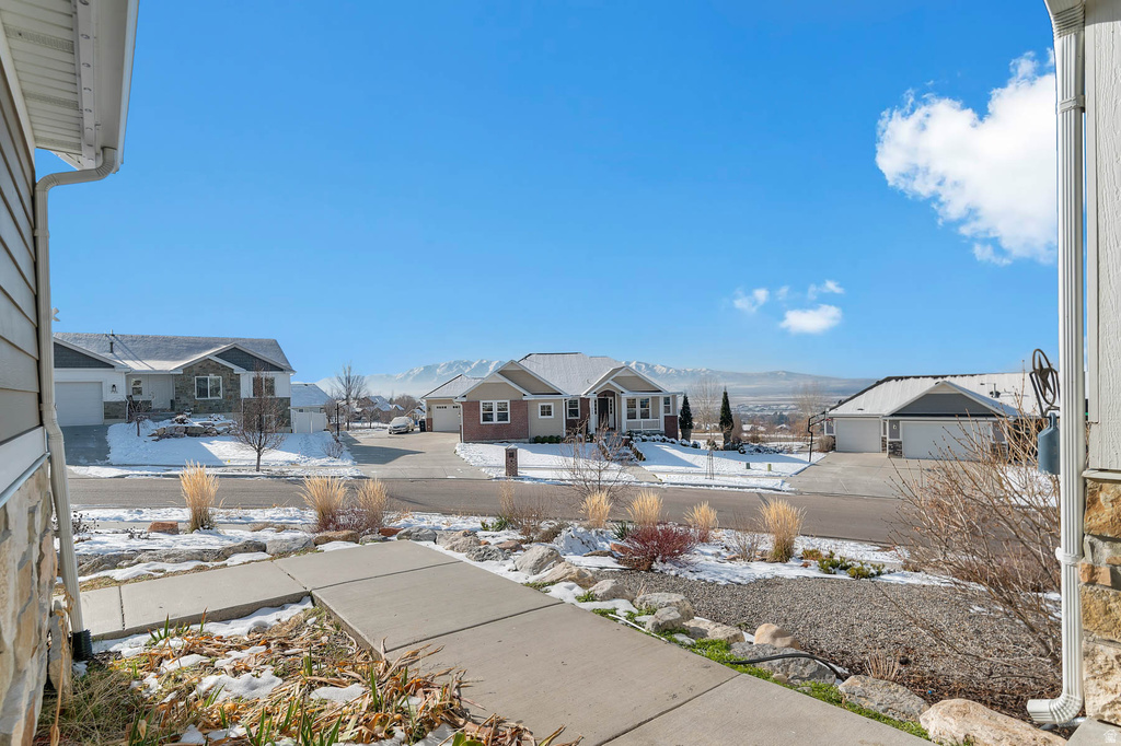 480 N 729 E Hyde Park, UT 84318