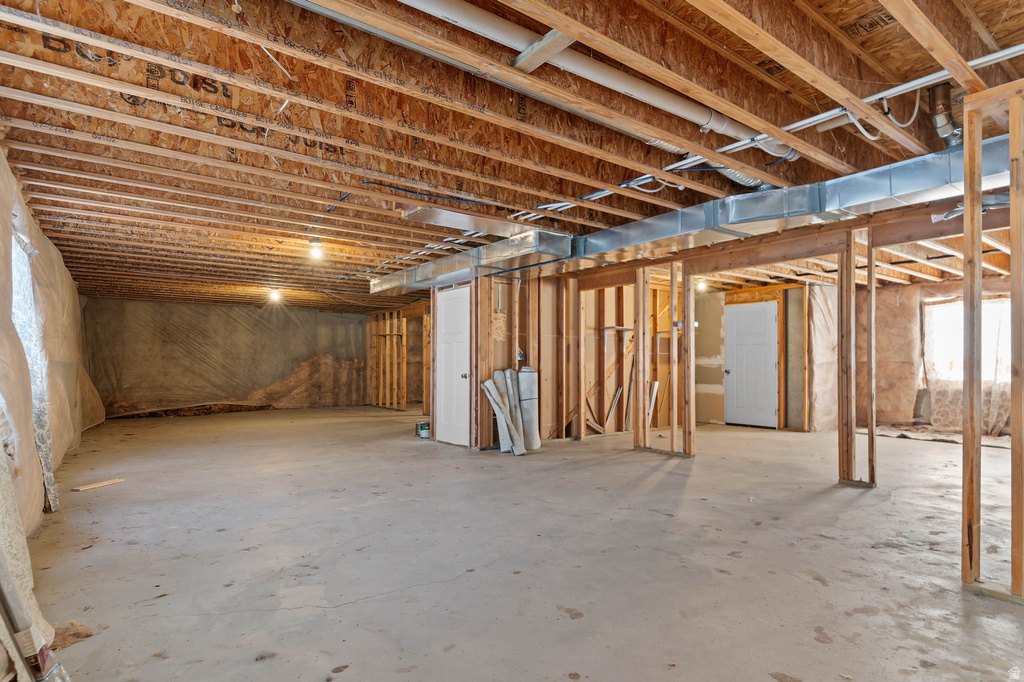 480 N 729 E Hyde Park, UT 84318