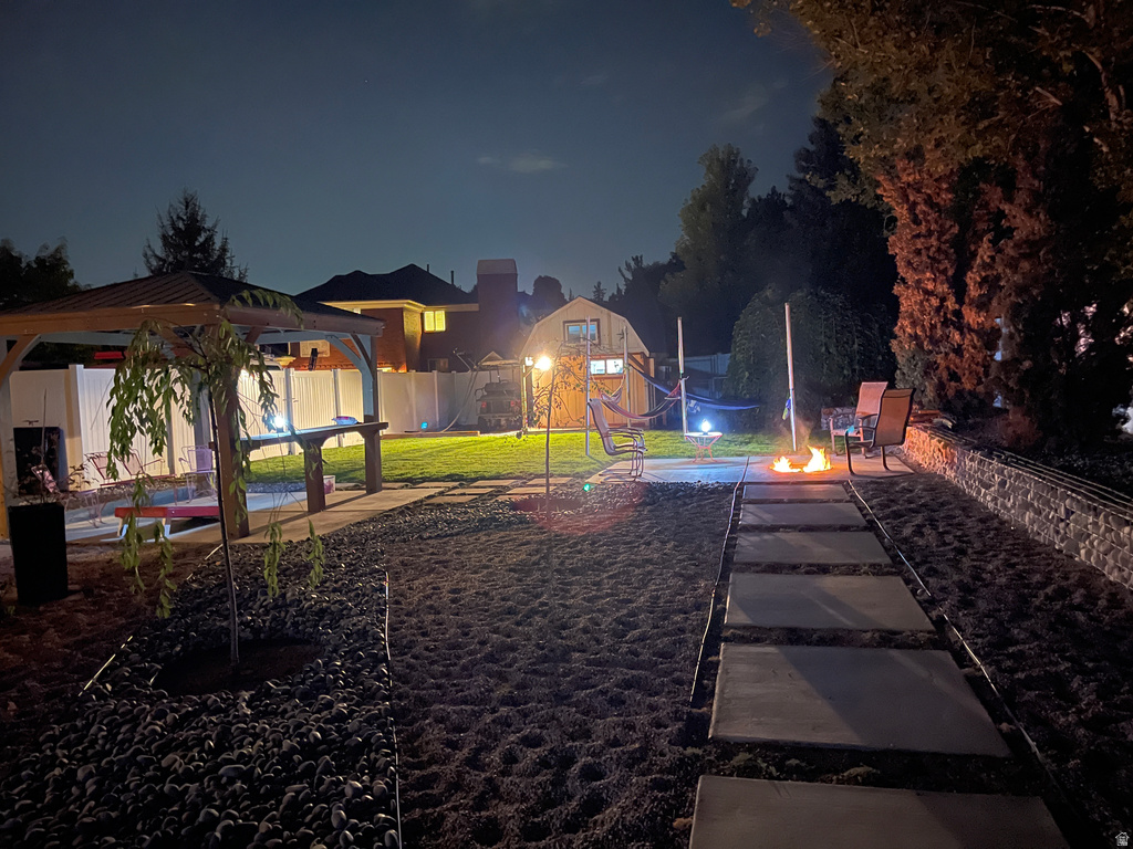 5 QUIETWOOD LN Sandy, UT 84092