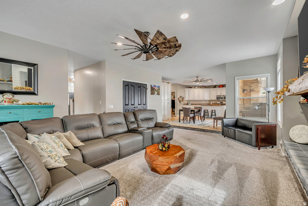 5 QUIETWOOD LN Sandy, UT 84092