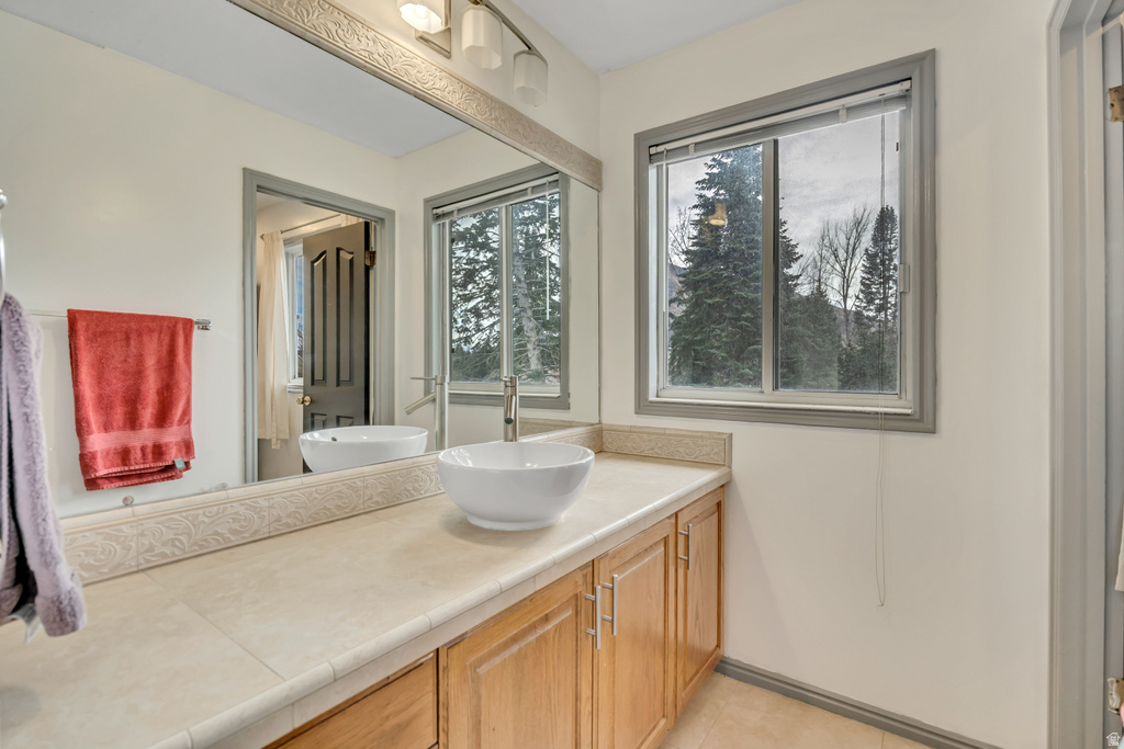 5 QUIETWOOD LN Sandy, UT 84092