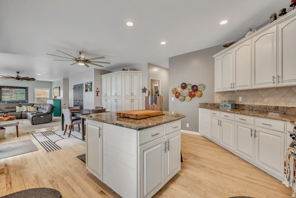 5 QUIETWOOD LN Sandy, UT 84092