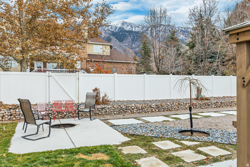 5 QUIETWOOD LN Sandy, UT 84092