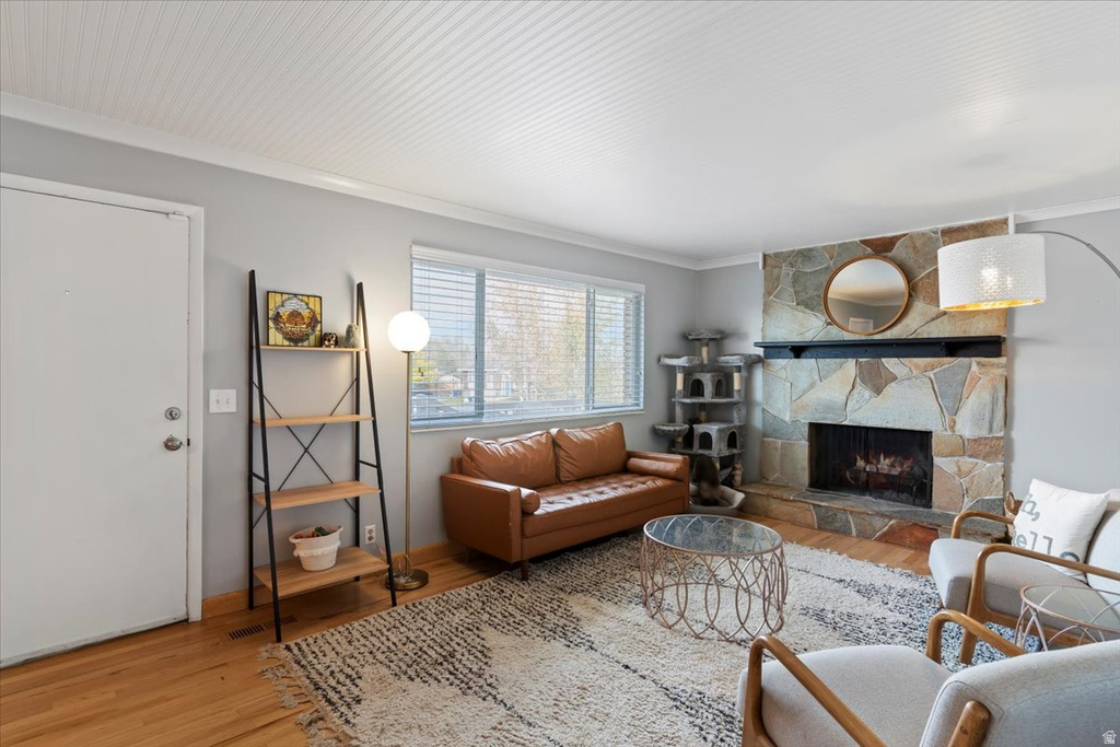 284 N 100 E North Salt Lake, UT 84054