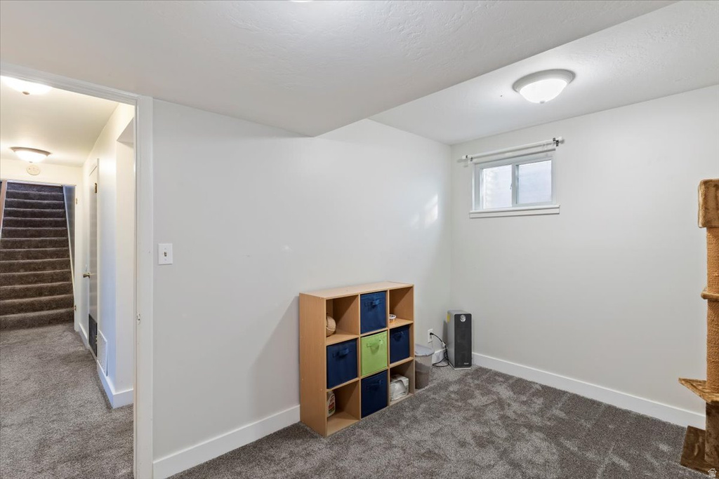 284 N 100 E North Salt Lake, UT 84054