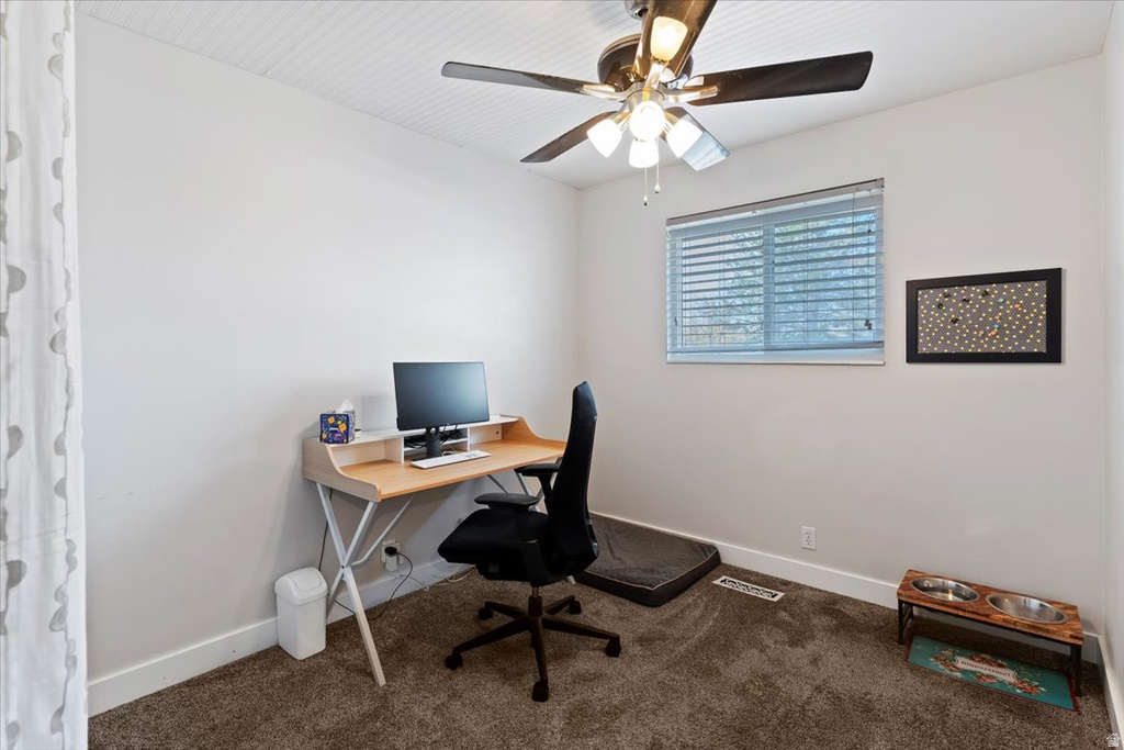 284 N 100 E North Salt Lake, UT 84054