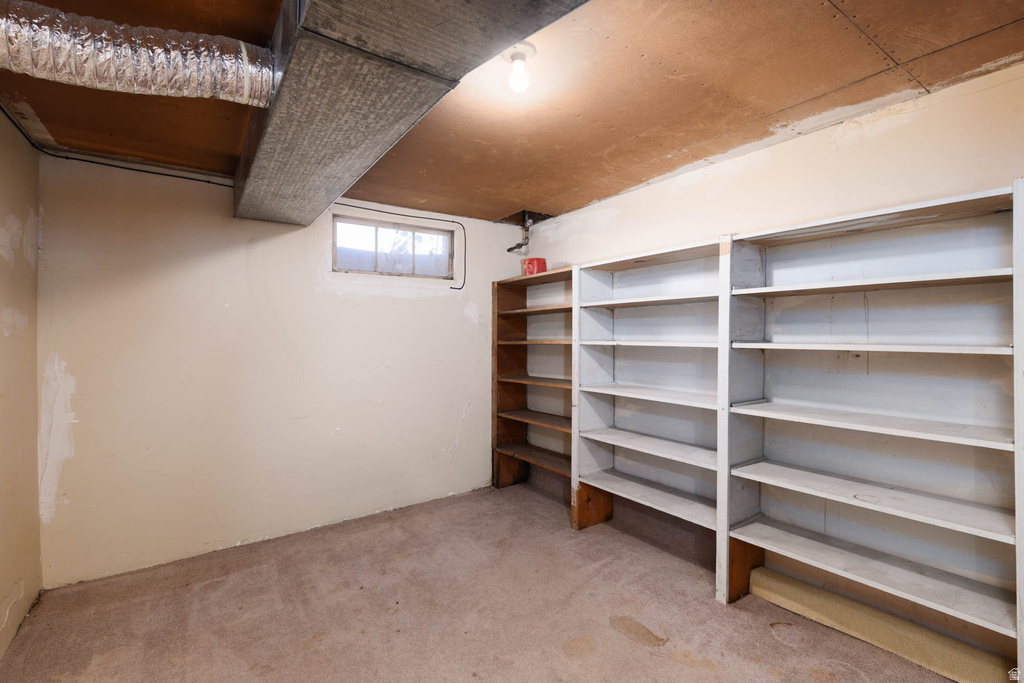 208 S 400 W Richfield, UT 84701