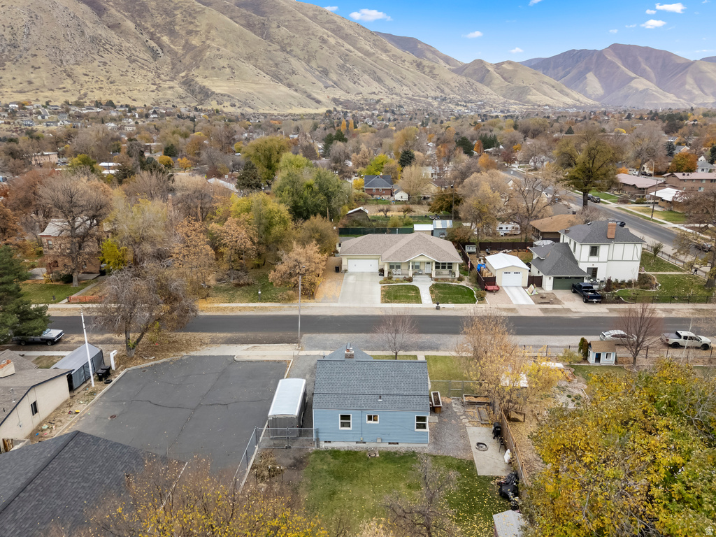 147 N 100 E Springville, UT 84663